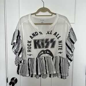 Anthropology graphic tee, loose/flowy